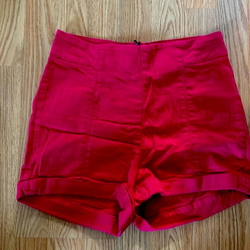Size 6 high wasted red shorts - barely worn, in great condition